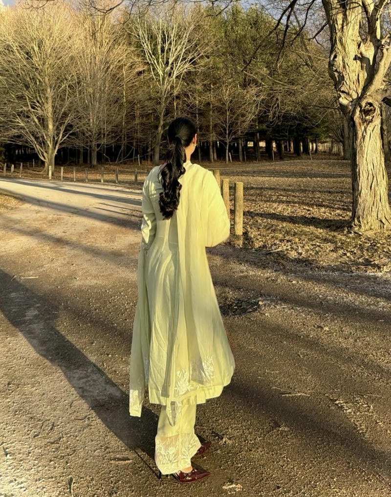 Punjabi girls DP cute vibe Instagram style