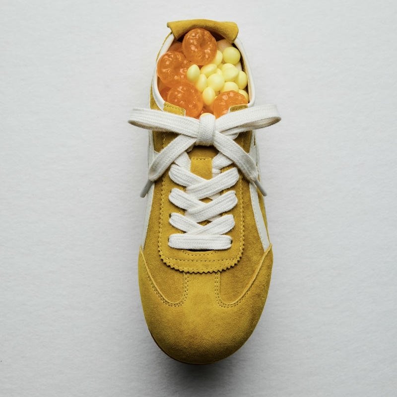 Shoes cute yellow DP images for WhatsApp with bright aesthetic sunshine cute