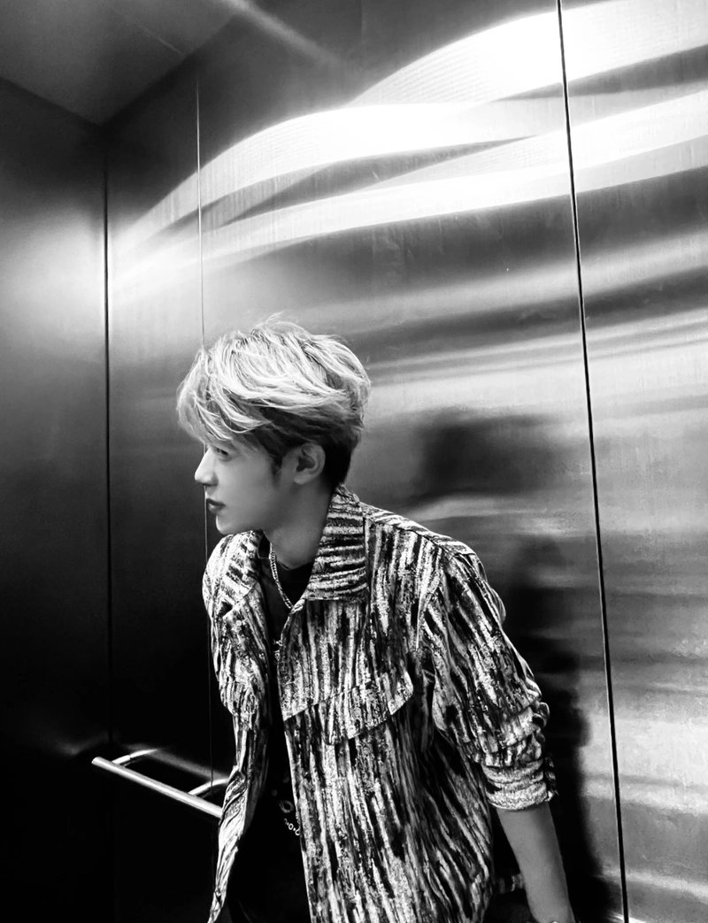 alone boy pic for whatsapp dp