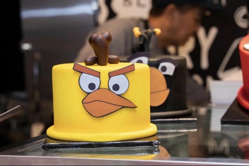 angry birds stylish dp