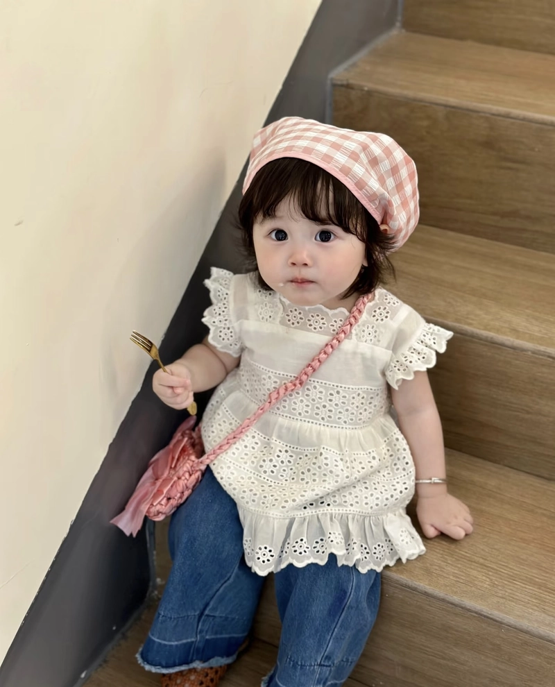 cute baby girl pic for dp full hd