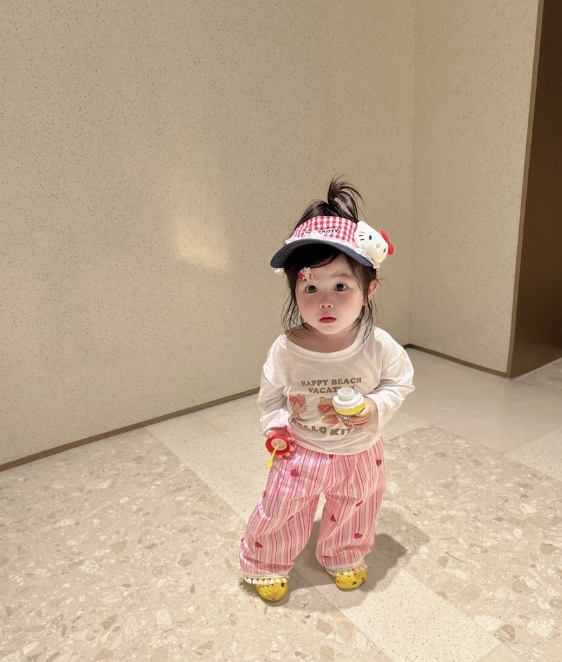 cute baby girl pic for whatsapp dp hd