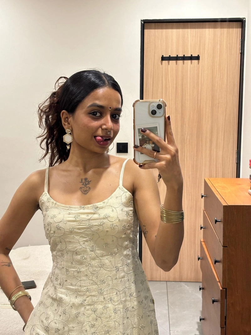 cute punjabi girl pic for dp