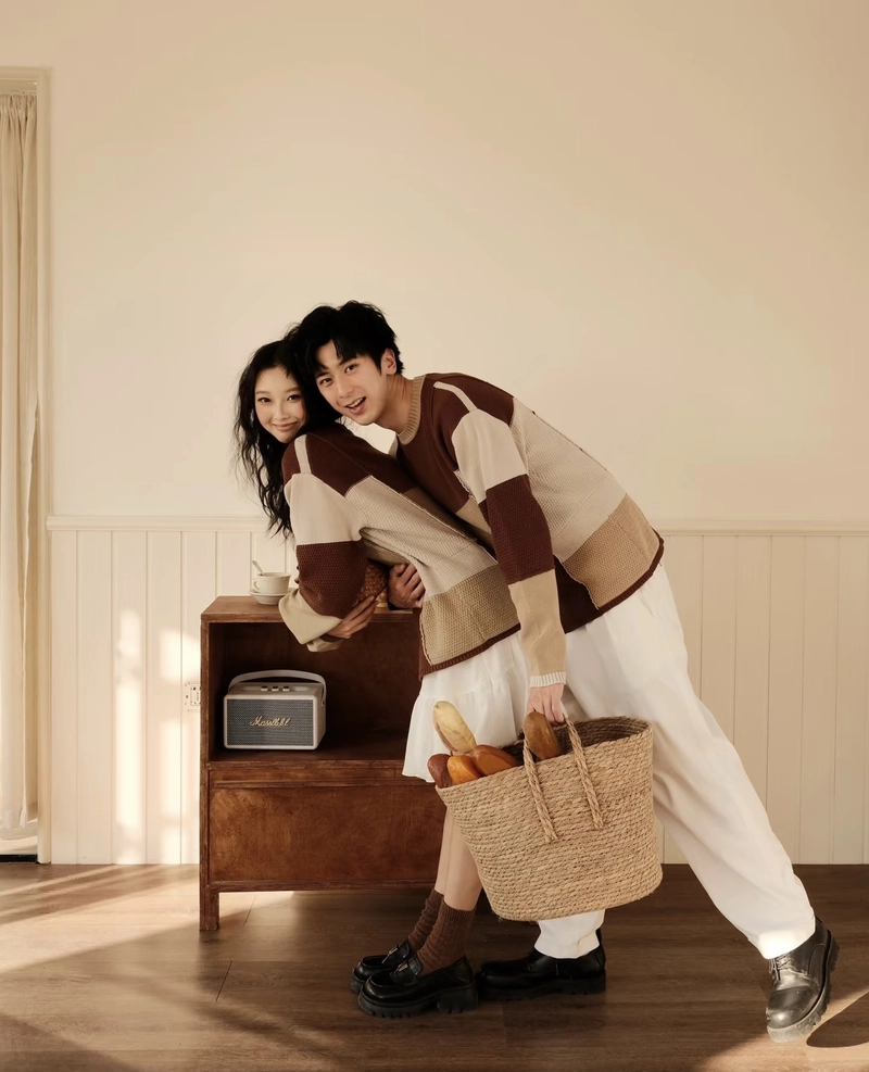 instagram stylish couple dp