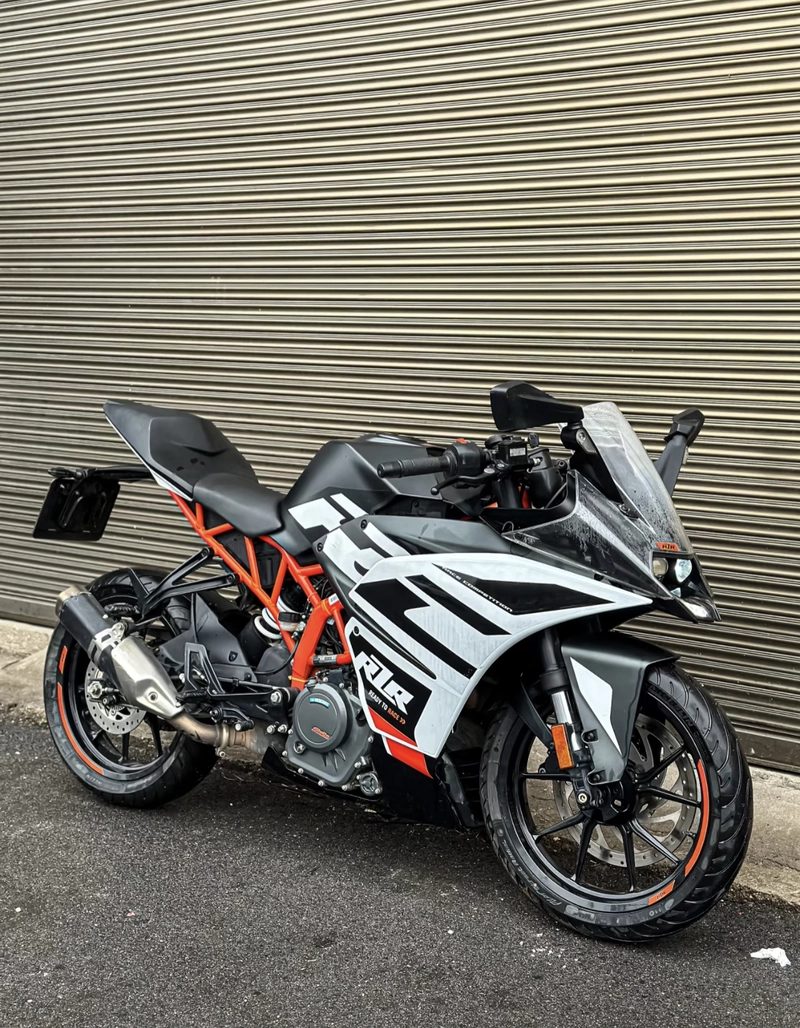 ktm rc 390 whatsapp dp