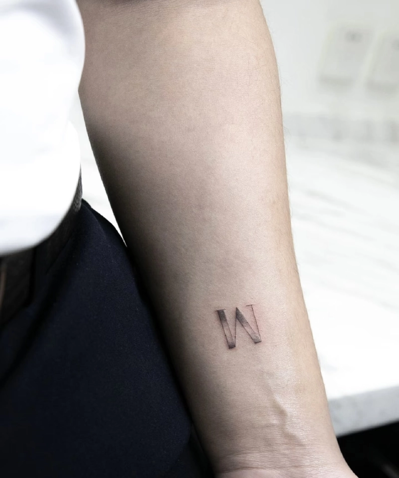 m letter love dp