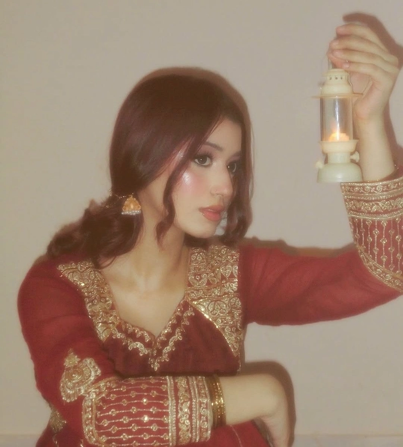 punjabi jutti girl dp