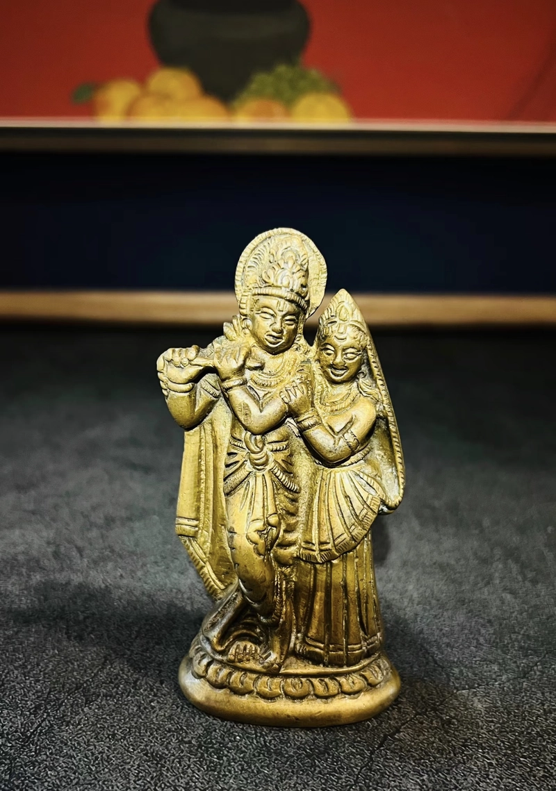 radha krishna love images for dp