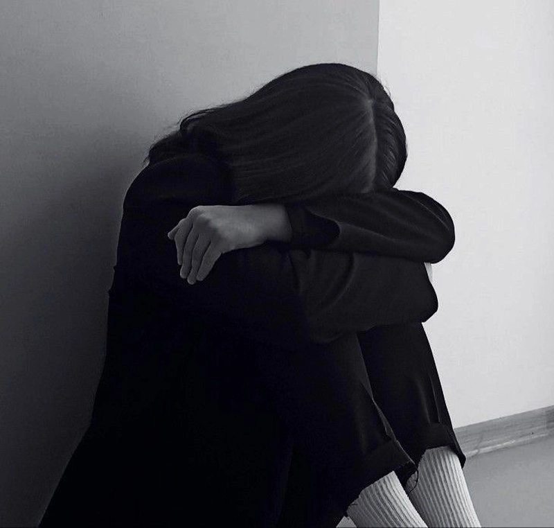 sad girl dp download