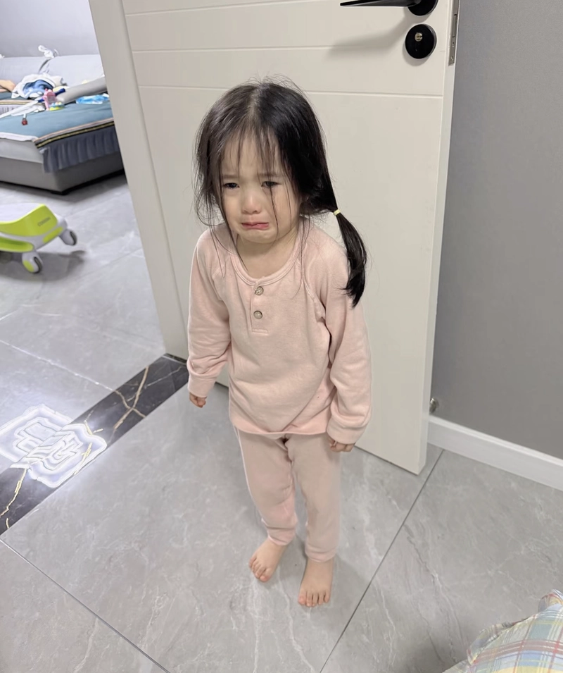 sad girl dp images