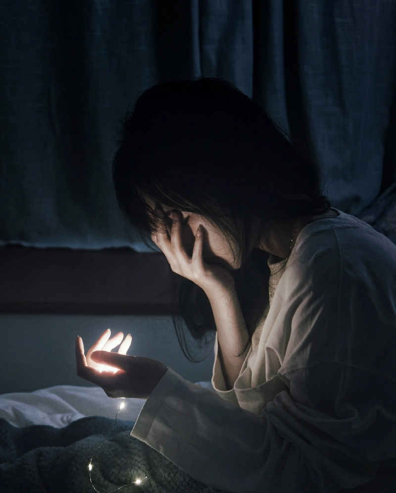 sad girl whatsapp dp images