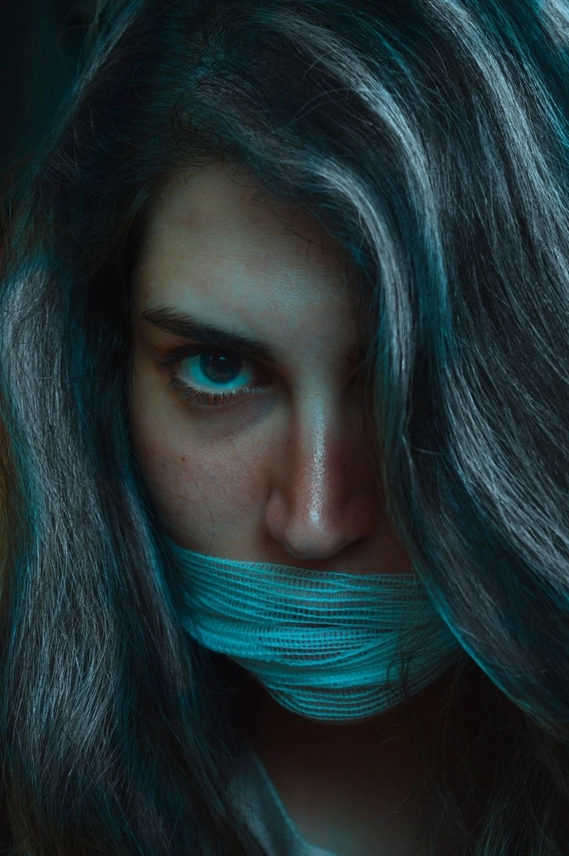 silent girl dp