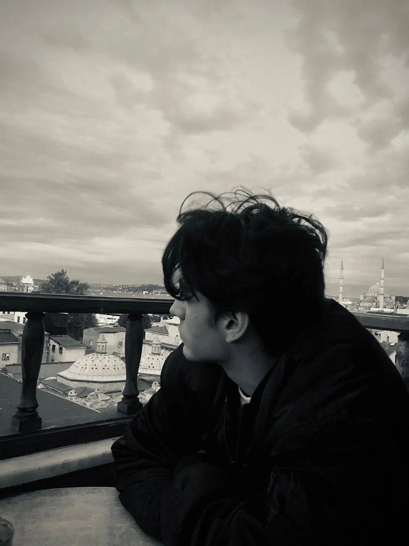 single boy dp shayari