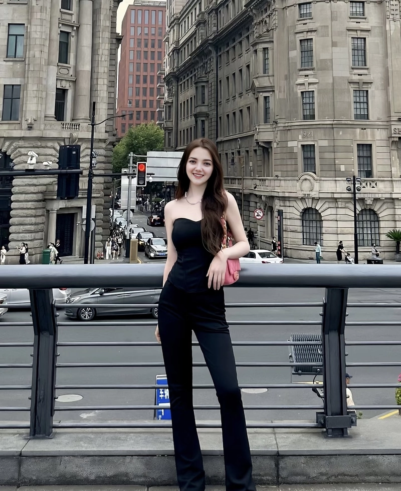 single for girl dp