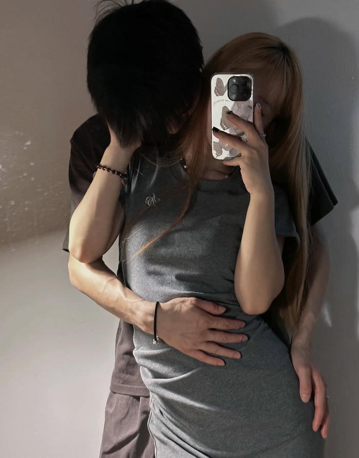Beautiful romantic DP images couple sweet moments