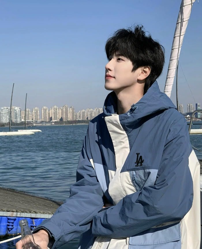 Stylish profile pic for boys cool vibes