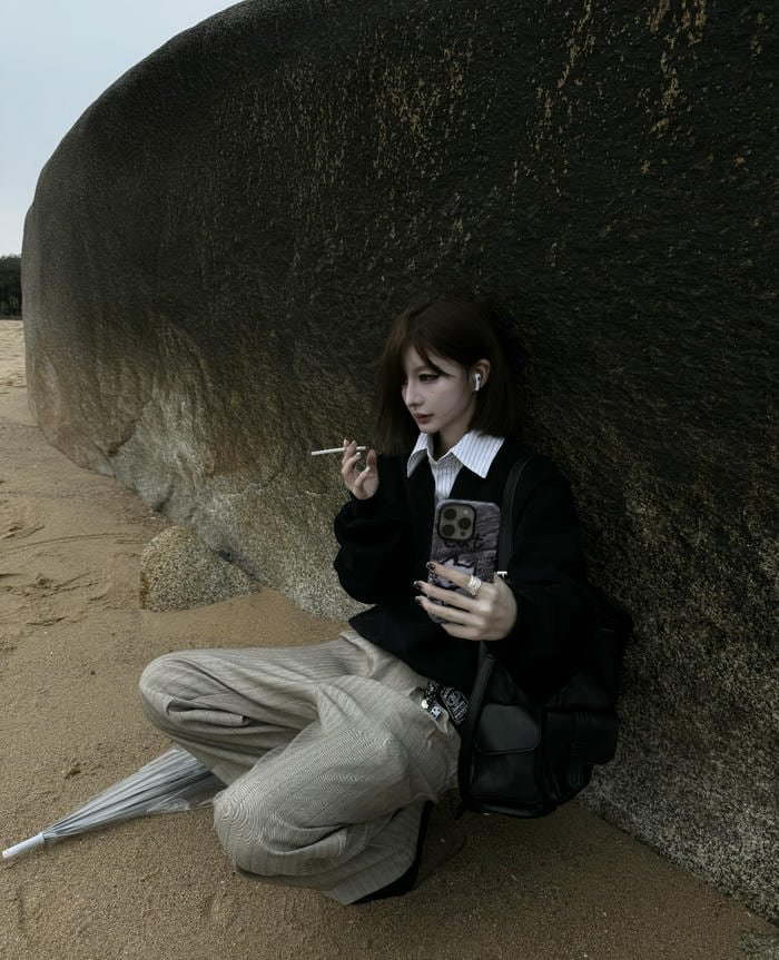 Trendy soft aesthetic profile for girls