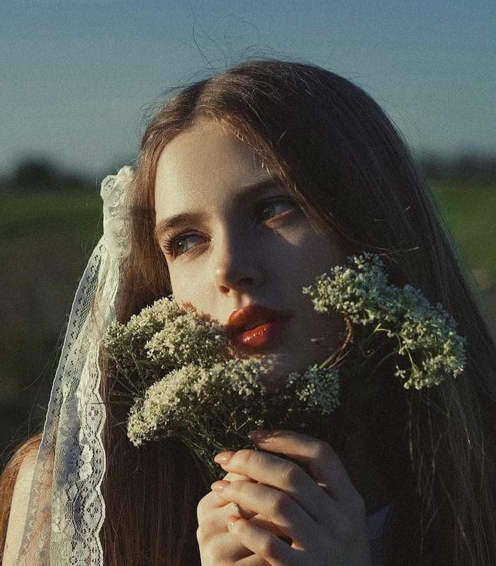 beautiful profile pic