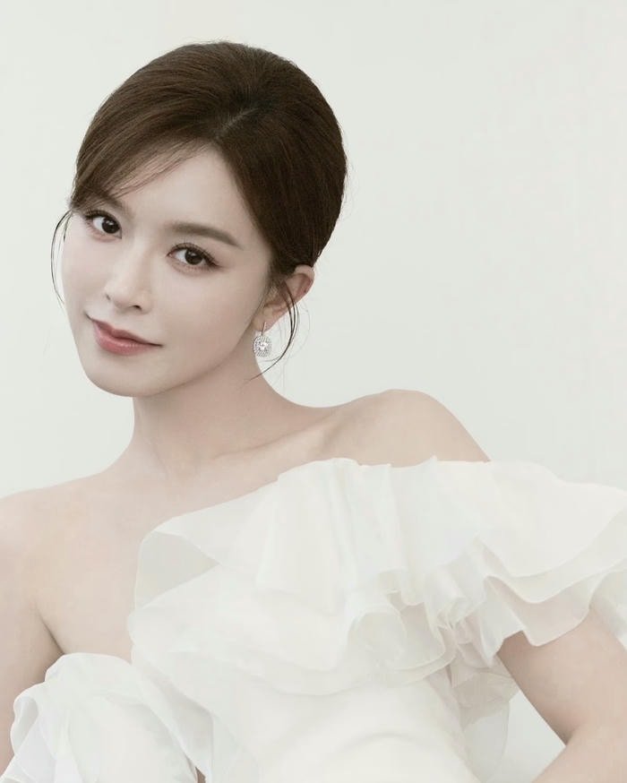 beautiful selfie girl dp