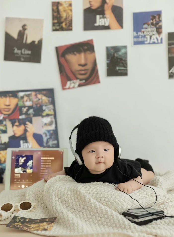 charming baby boy dp