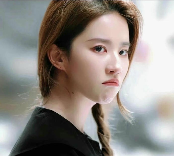 confident angry girl dp