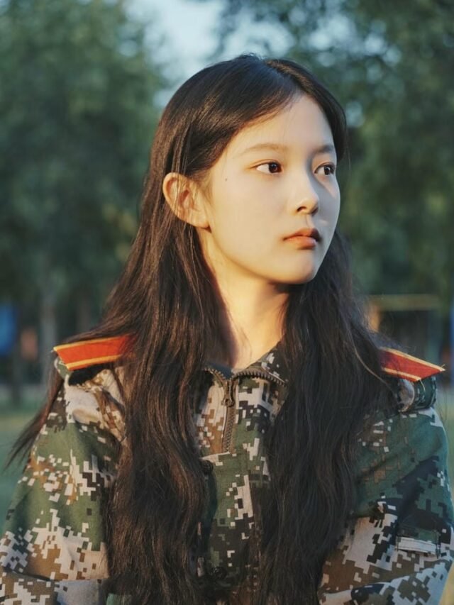 Top 192+ Fierce Army Girl DP Ideas Adorable & Inspiring