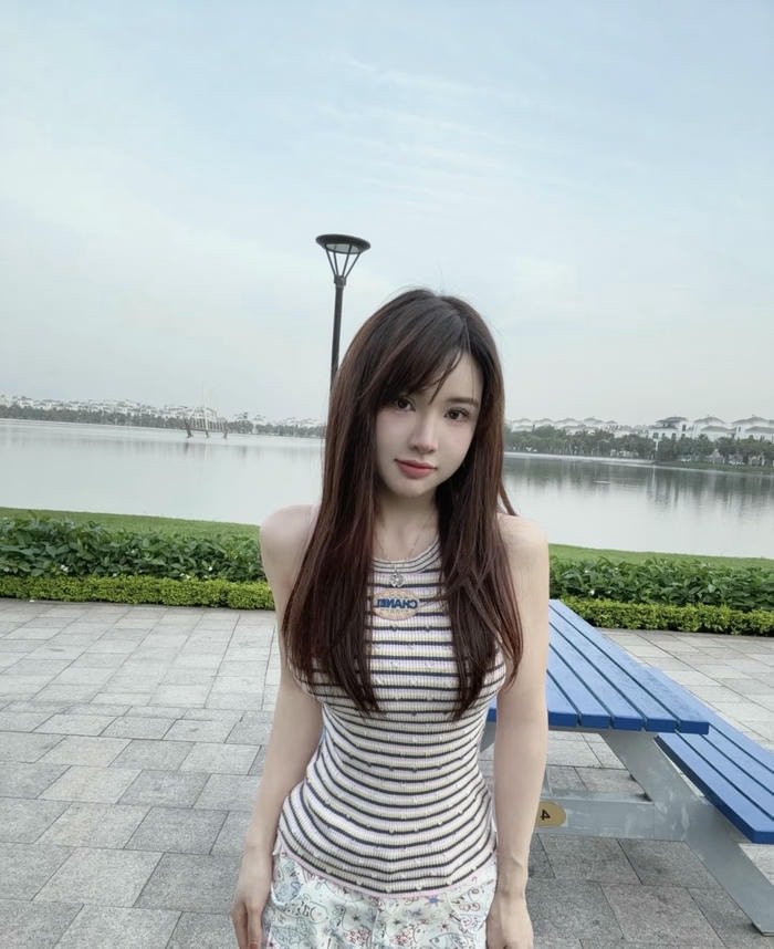 cute and beautiful dp