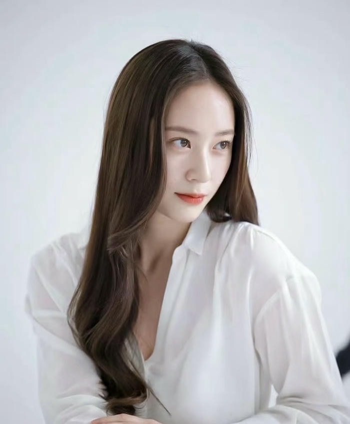 lovely girl profile pic