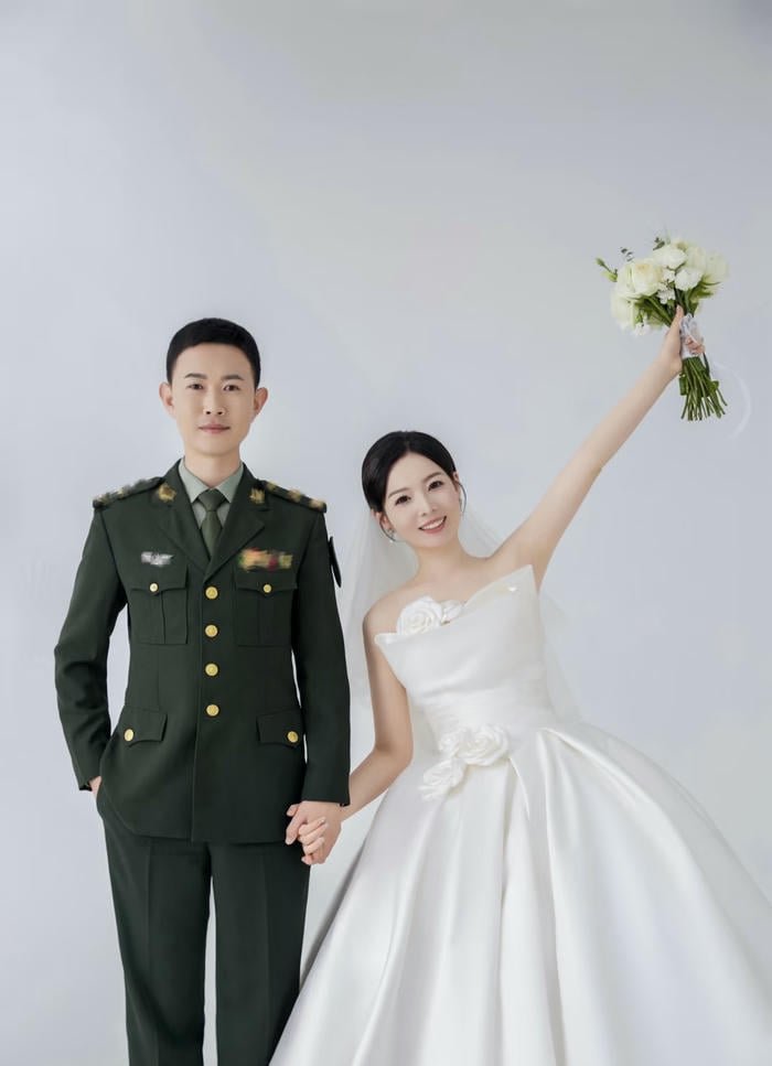 military duo portrait