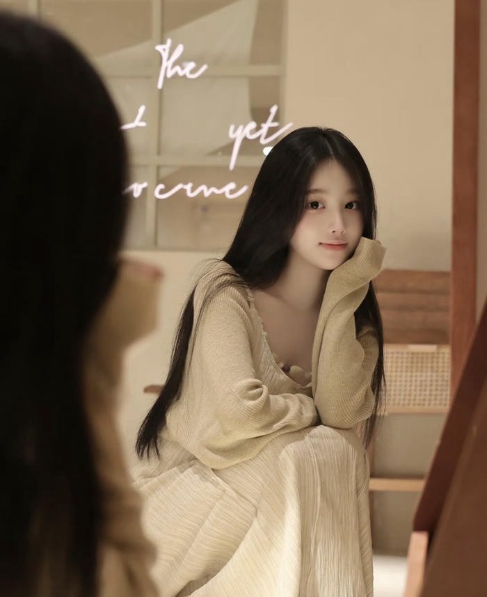 natural style girl dp