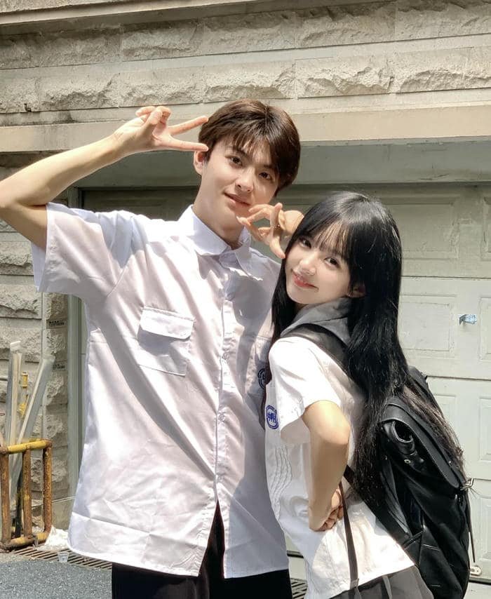 romantic glance photo