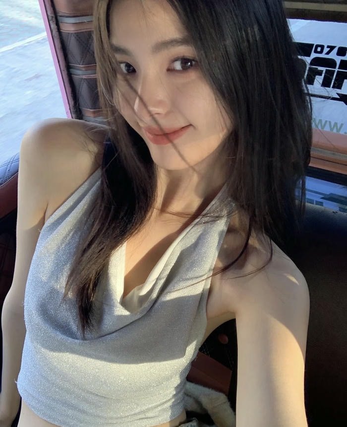 simple aesthetic profile pic