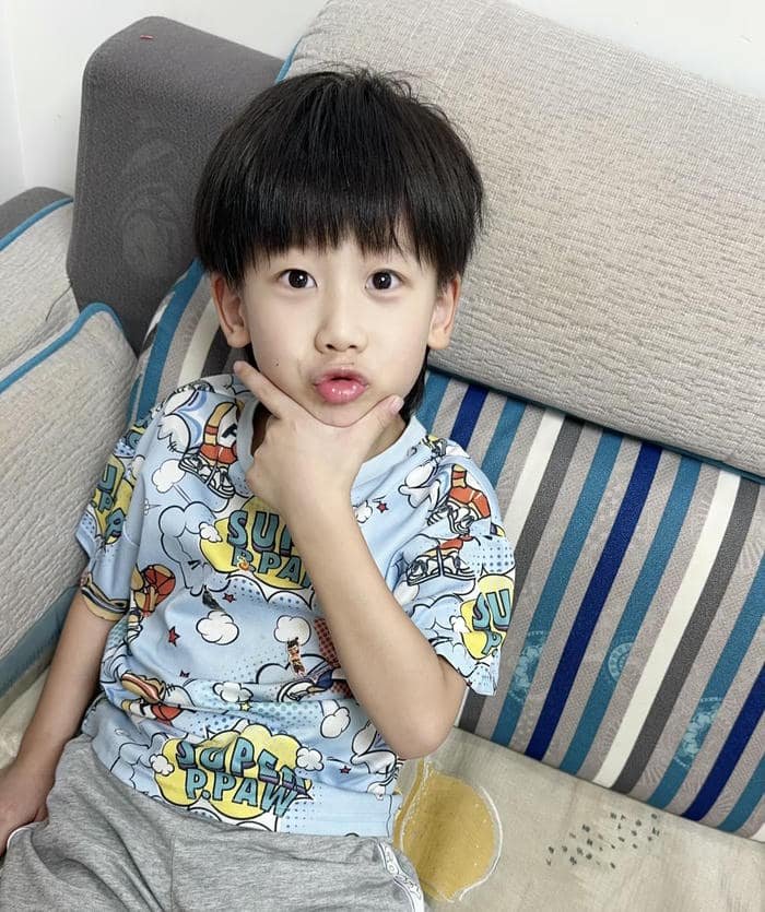 Boy avatar clean aesthetic