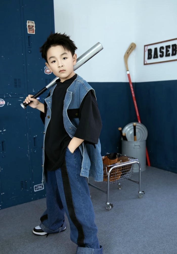 Boy avatar with tough look