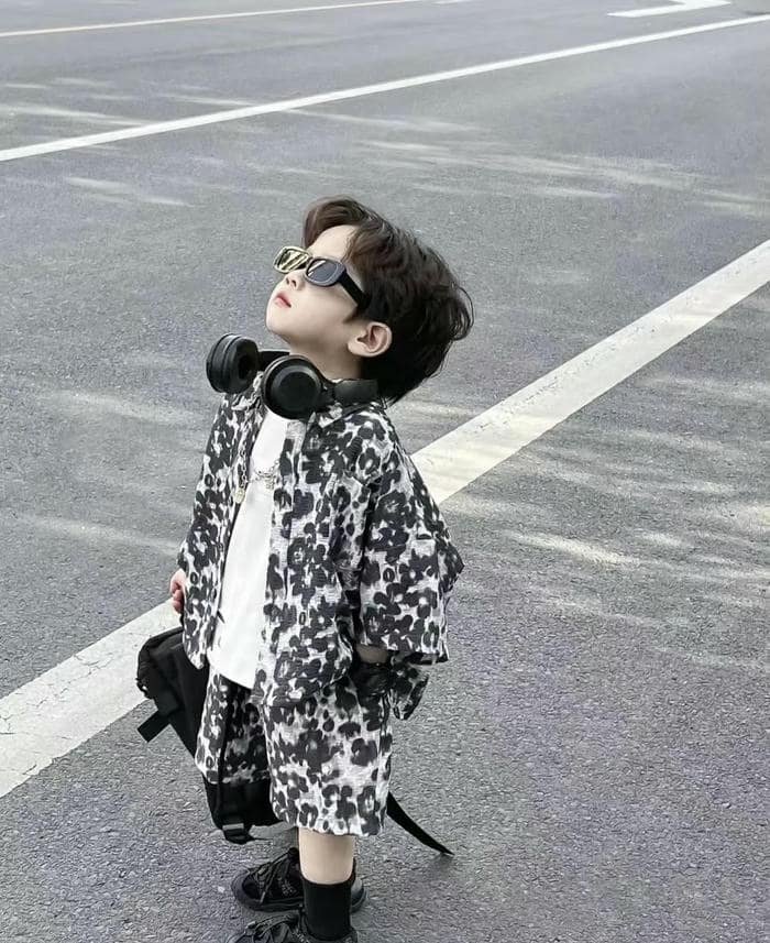 Cold expression boy dp