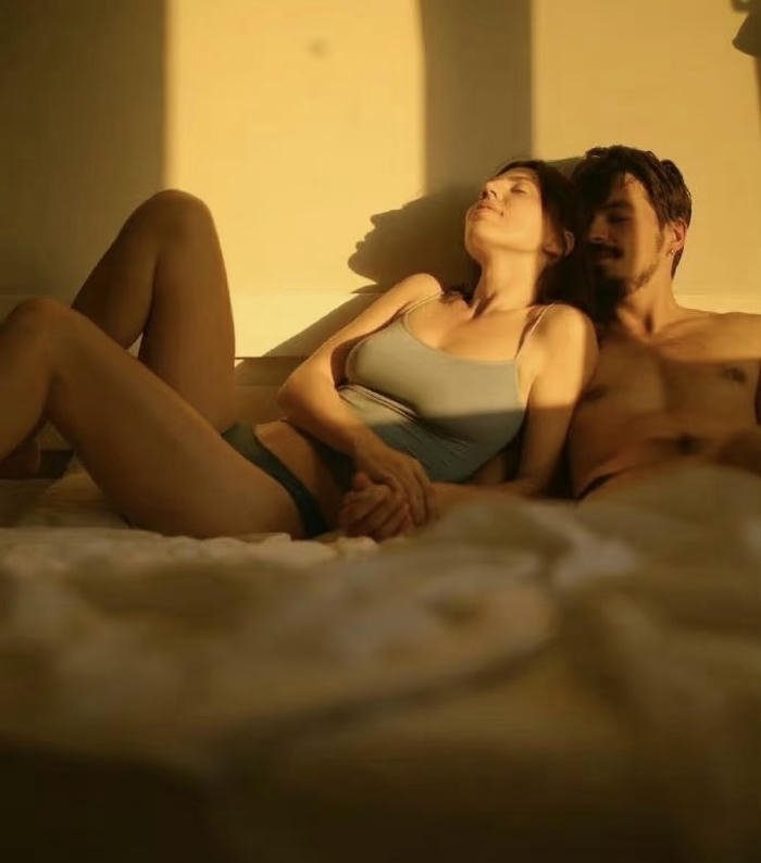 Hd romantic love image couple