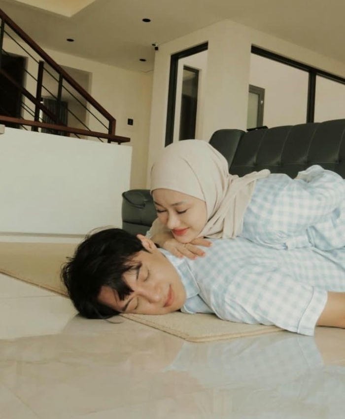 Image hijab couple dp sweet togetherness