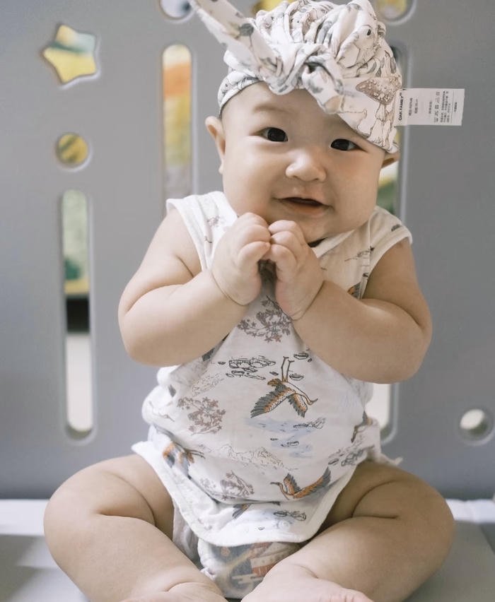 Love cute baby images affection