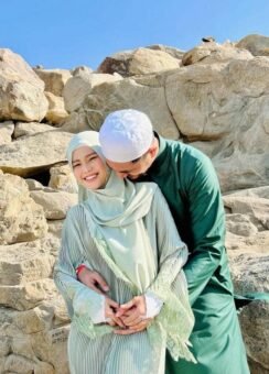 155+ Muslim Couple DP Cute & Romantic Profile Pics - Featured post in Love