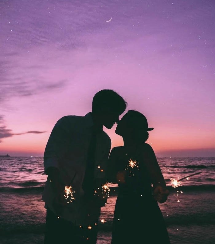 Romantic love images hd moments