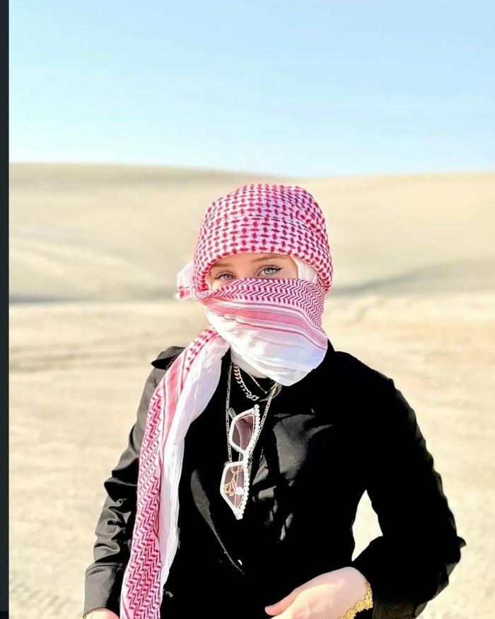 calm portrait in islamic girls dp