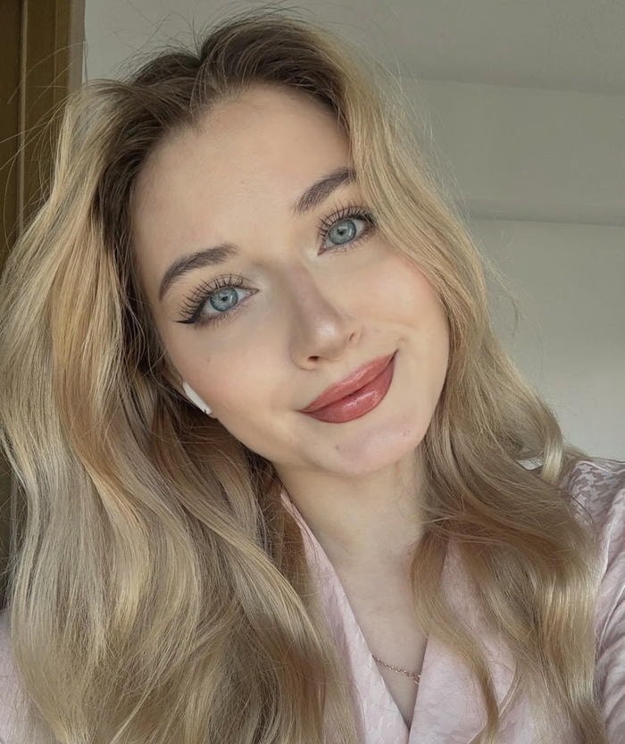 dark aesthetic for lonely girl dp