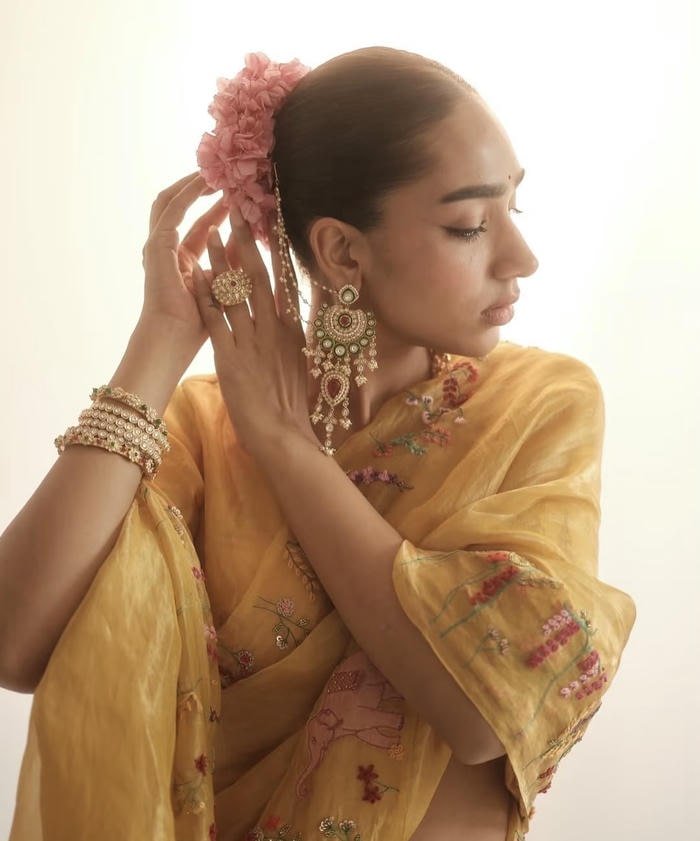 divine calm in mahadev dp for girls