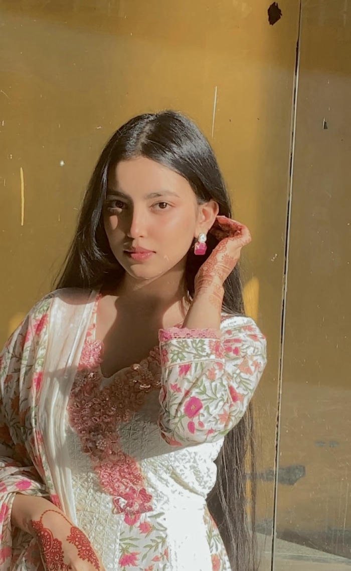 divine emotion in mahadev dp for girls