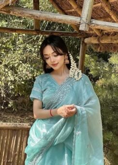 120+ beautiful Indian Girl DP for WhatsApp stylish & classy - Featured post in Girls