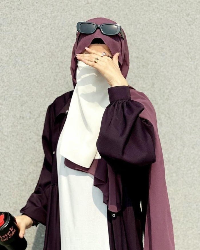 natural beauty in islamic girls dp