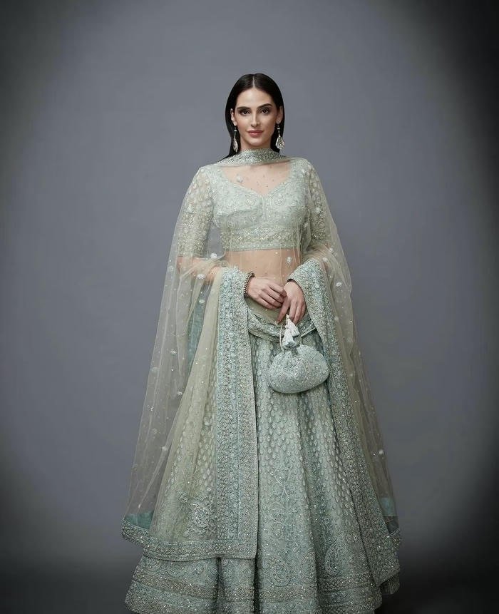 sacred aura in mahadev dp for girls