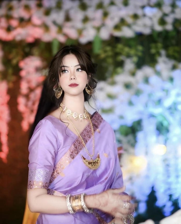 sacred glow from mahadev dp for girls