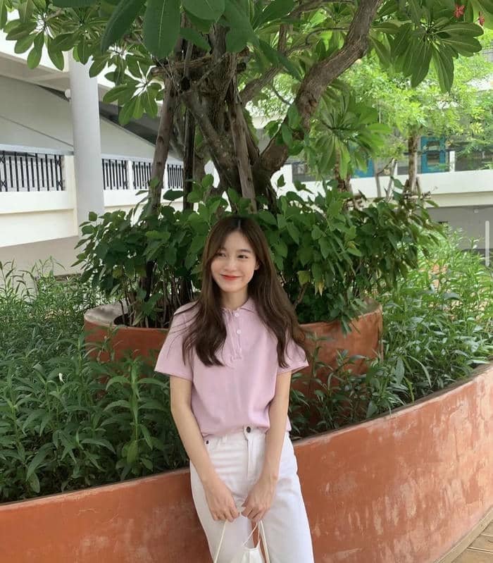 tender emotion in love dp for girls