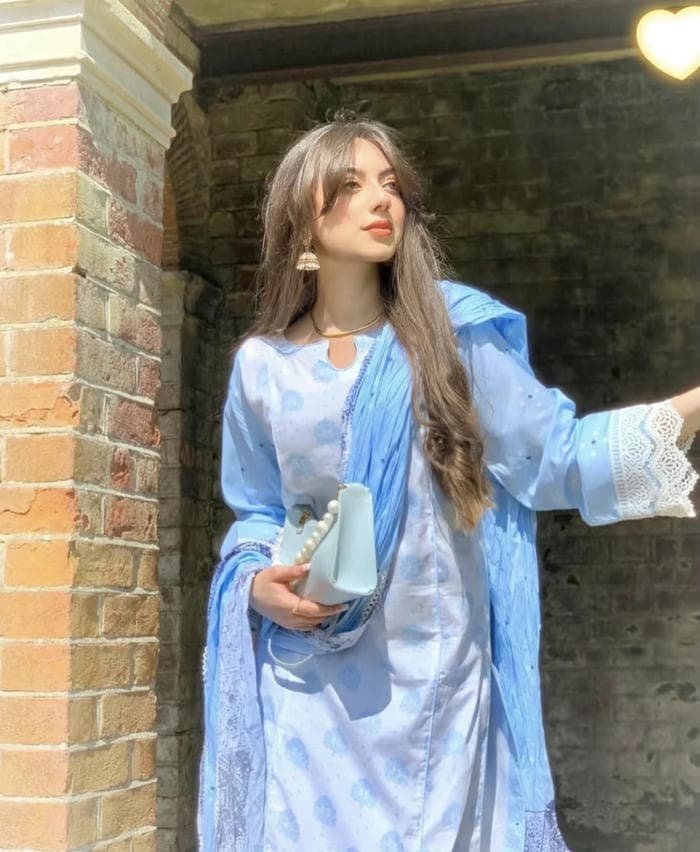 vibrant tradition in kashmiri girls dp